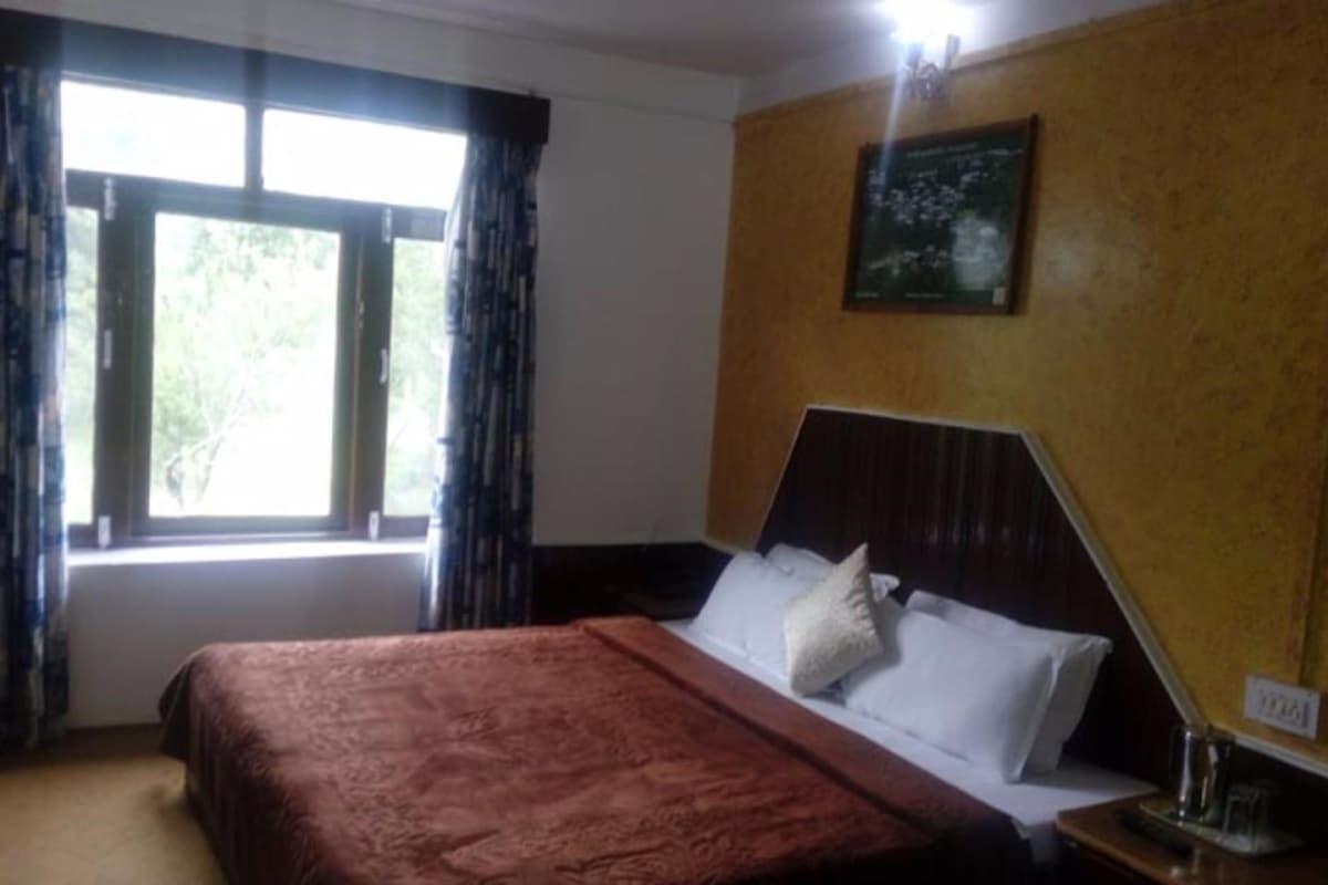 מנאלי Hotel Mountain Inn מראה חיצוני תמונה