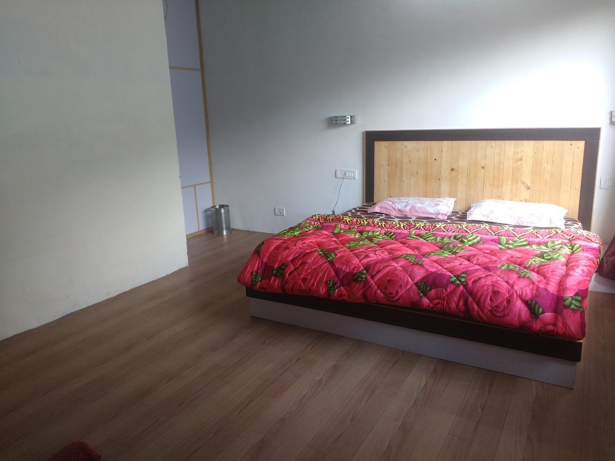 מנאלי Hotel Mountain Inn מראה חיצוני תמונה