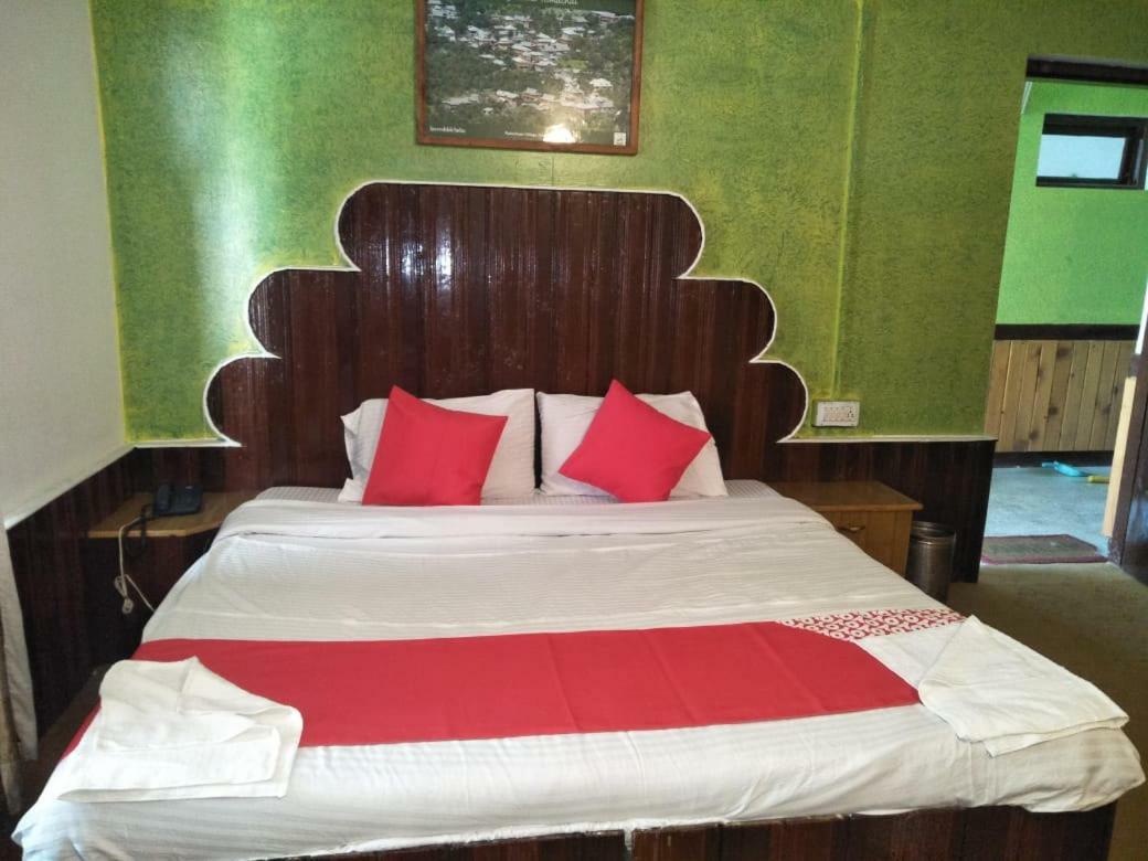 מנאלי Hotel Mountain Inn מראה חיצוני תמונה