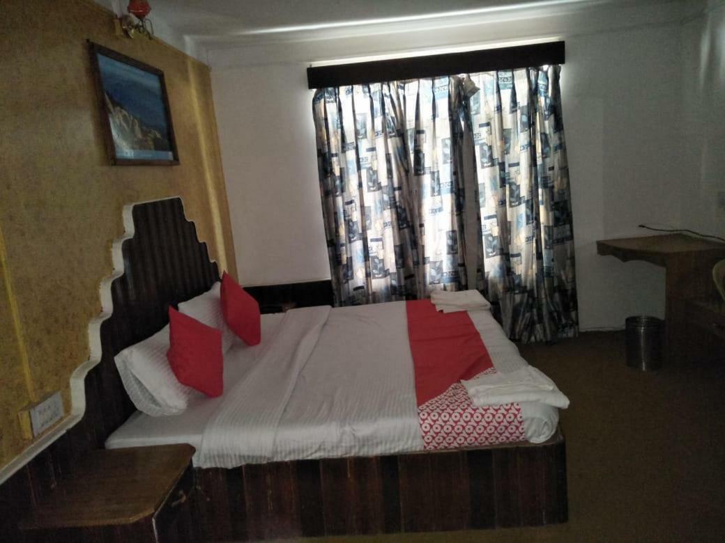 מנאלי Hotel Mountain Inn מראה חיצוני תמונה